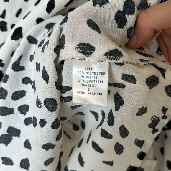 Animal Print Peplum Blouse Size S - Picture 7 of 8